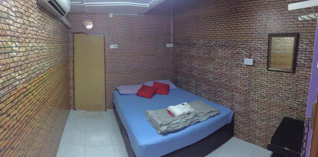 Apple Boutique Homestay Kuantan Esterno foto