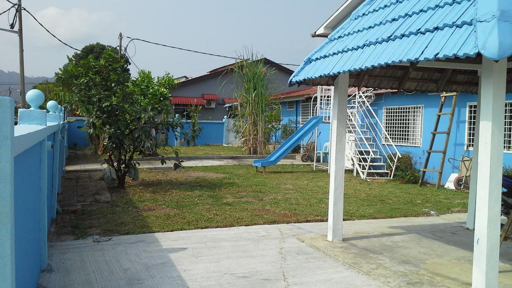 Apple Boutique Homestay Kuantan Esterno foto